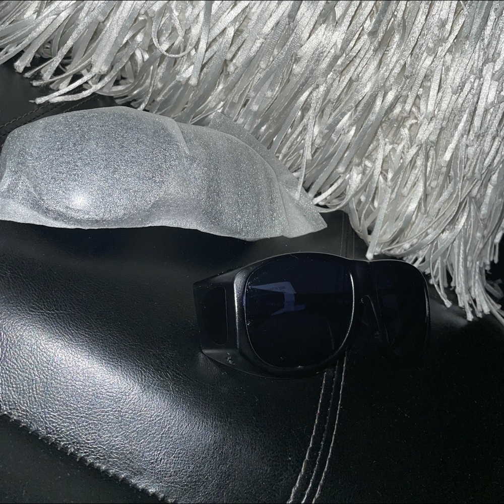 New solar shields 2 pair